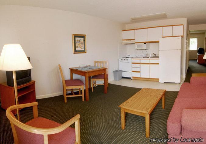 Affordable Suites Rocky Mount Quarto foto